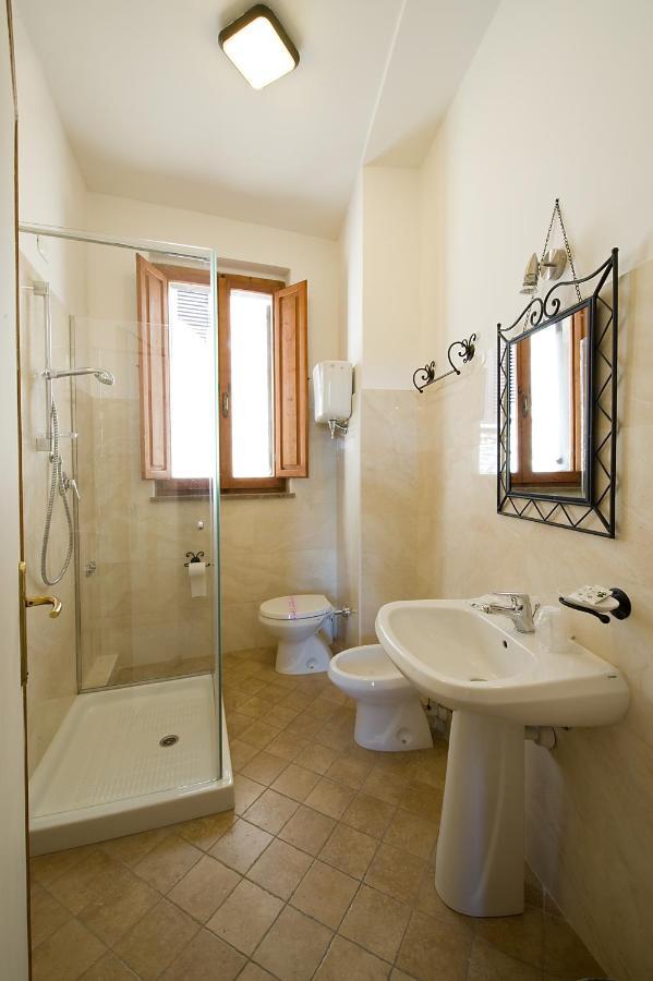 Hotel Properzio Assisi Exterior photo